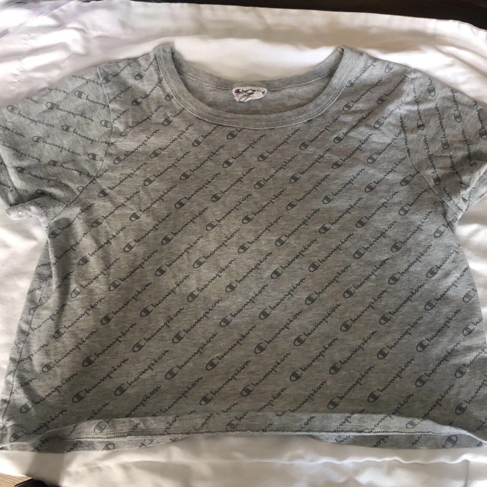 Champion Cropped Tee